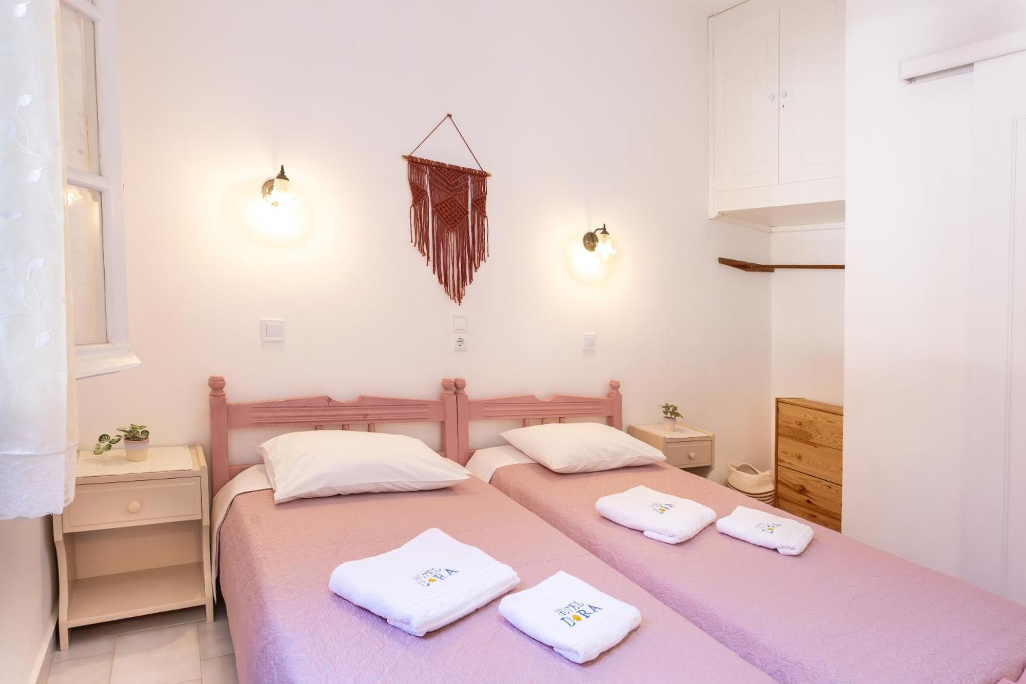Dora'S Studios & Apartments Mégas Yialós-Nítes エクステリア 写真